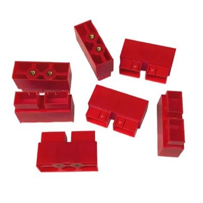 Peces d'emmotllament per injecció d'ABS per a equips d'energia eòlica